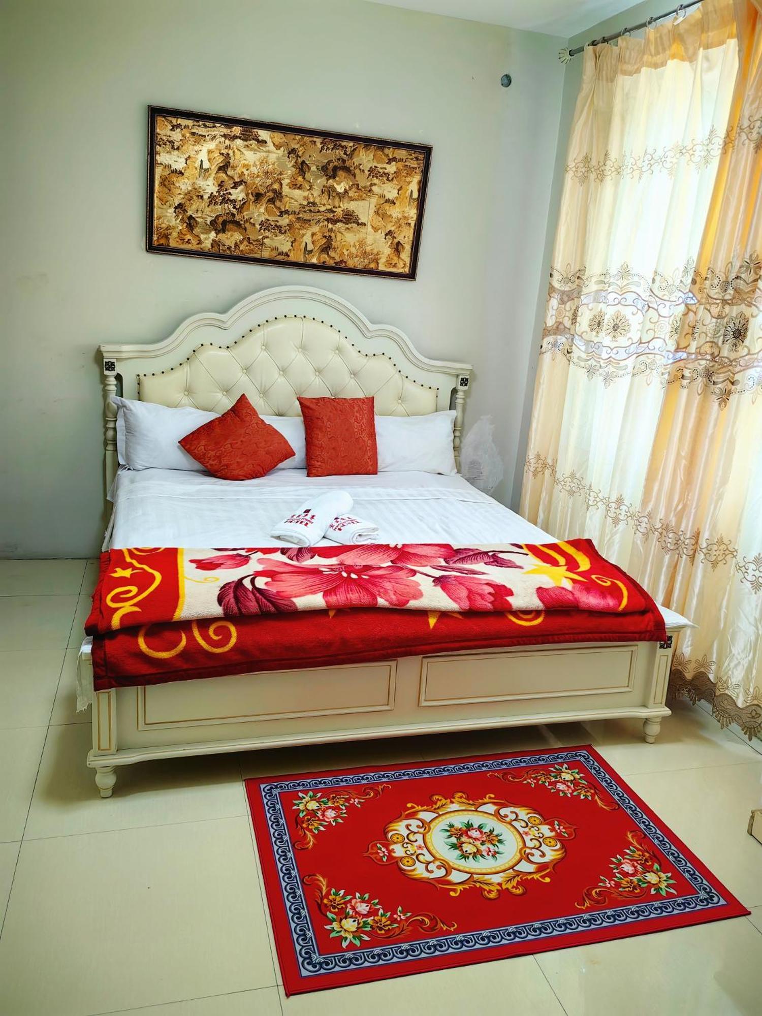 Hongyuanprimierhotel Акра Екстериор снимка