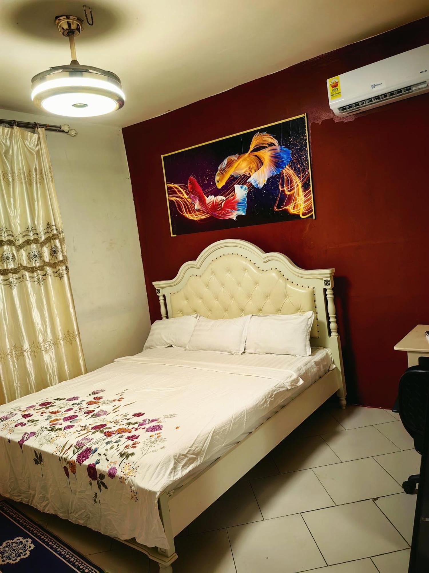 Hongyuanprimierhotel Акра Екстериор снимка